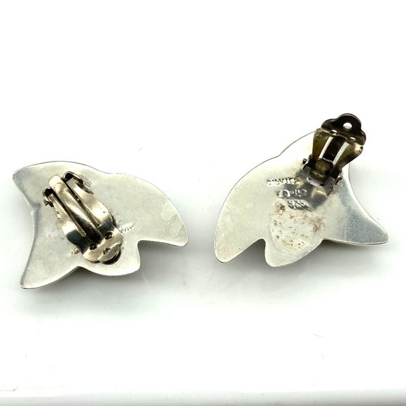 Vintage Sterling Silver Puffy Taxco Earrings, Abstract Modernist Design Clip Ons - Picture 4 of 6
